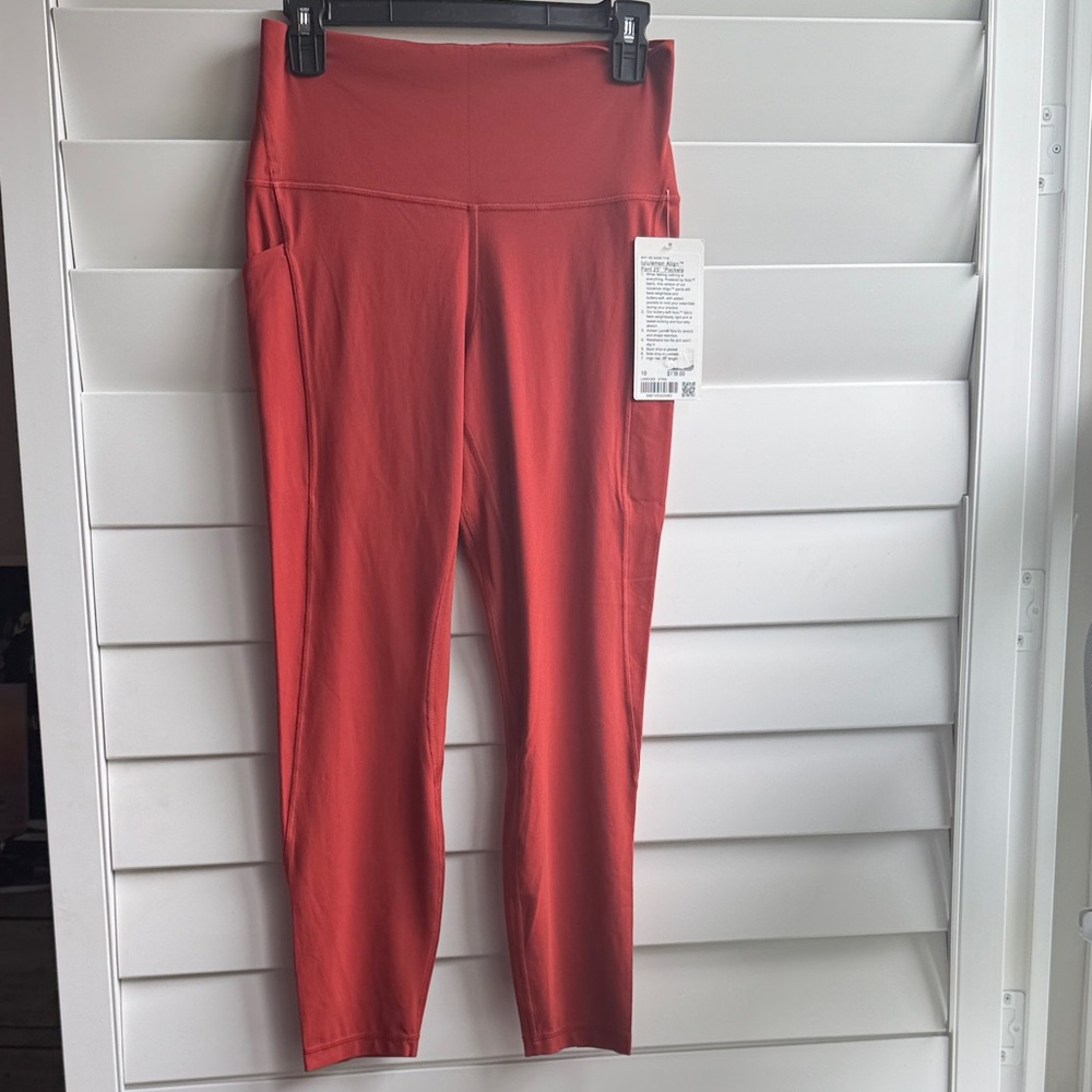 Lululemon Align pant 25” with pockets